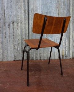 vintage, industriele, plywood, stoelen, schoolstoelen, stapelstoelen, schoolchairs
